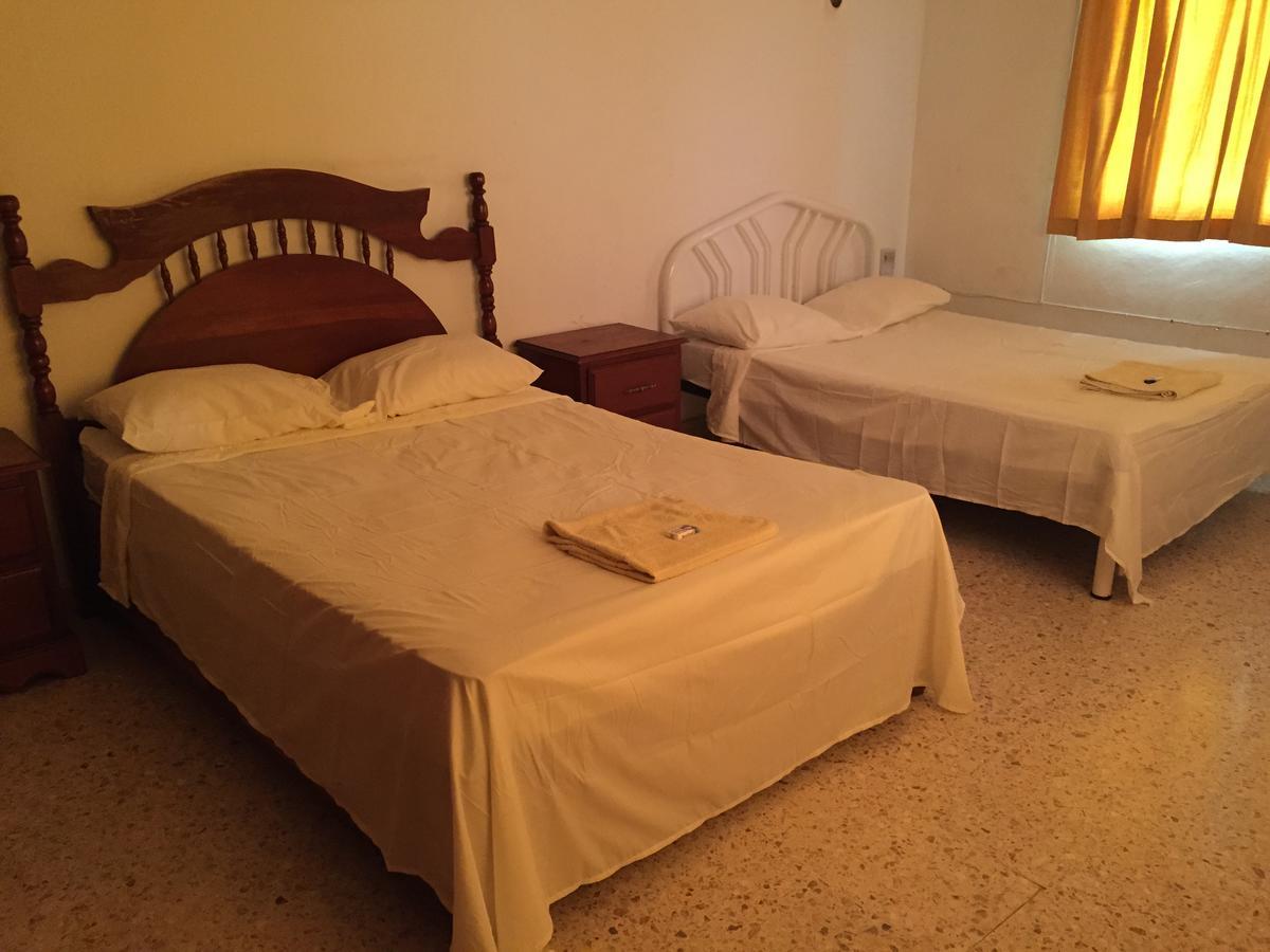 Auberge de jeunesse Hostal Kin-Beh à Valladolid  Extérieur photo