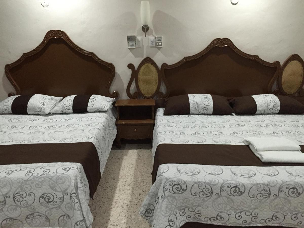 Auberge de jeunesse Hostal Kin-Beh à Valladolid  Extérieur photo